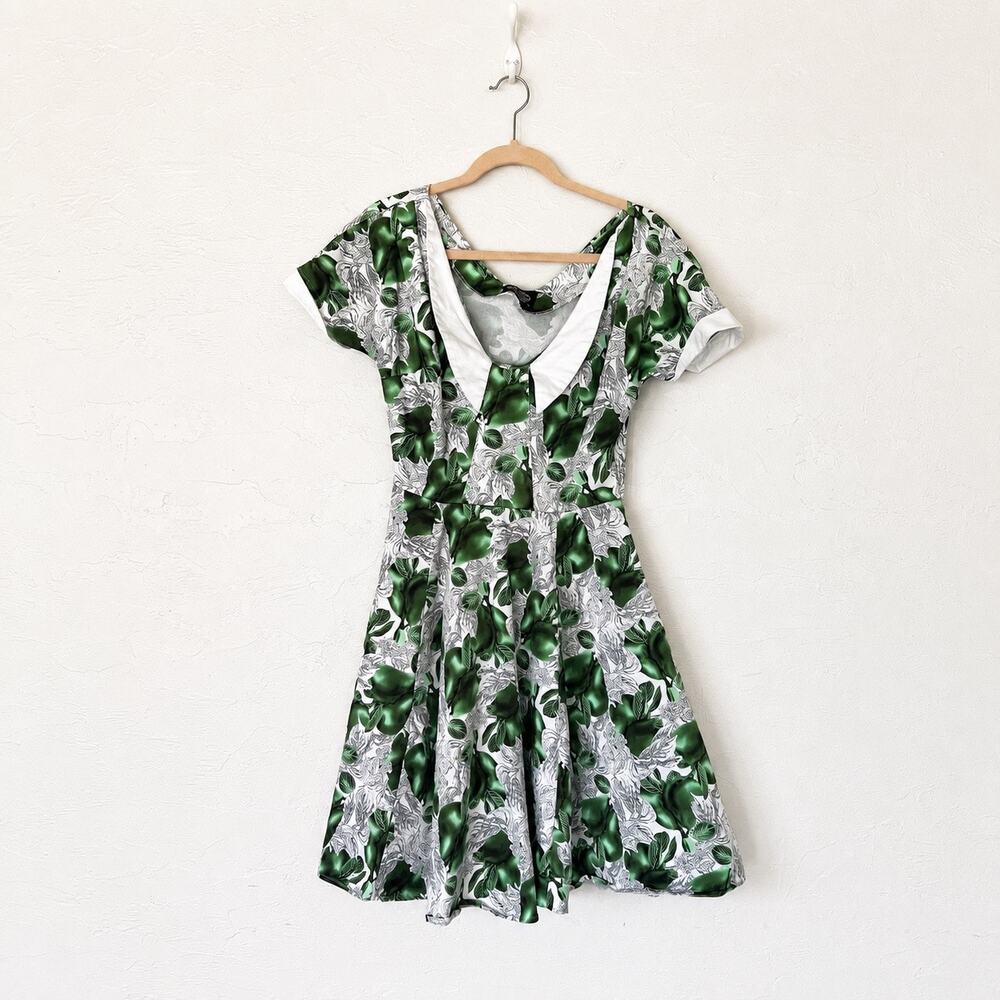 Hearts & Roses Green Floral Swing Dress M 12 Retro Pinup